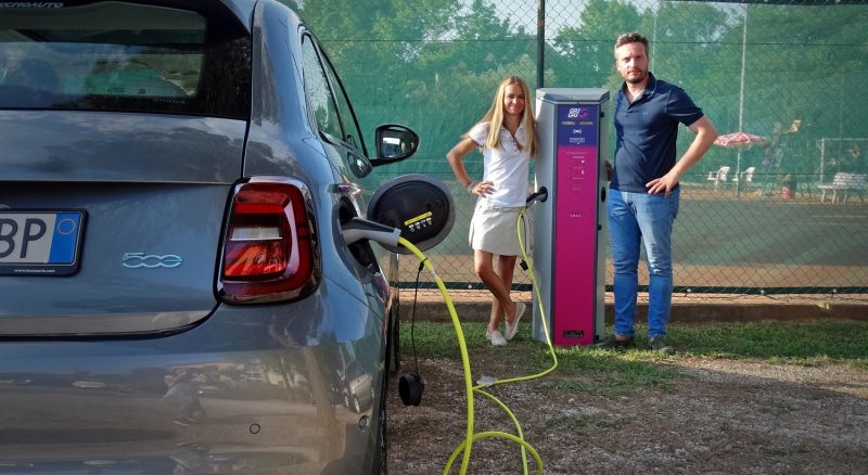 Avanti con le colonnine, GASGAS raccoglie 1,5 mln € in crowdfunding